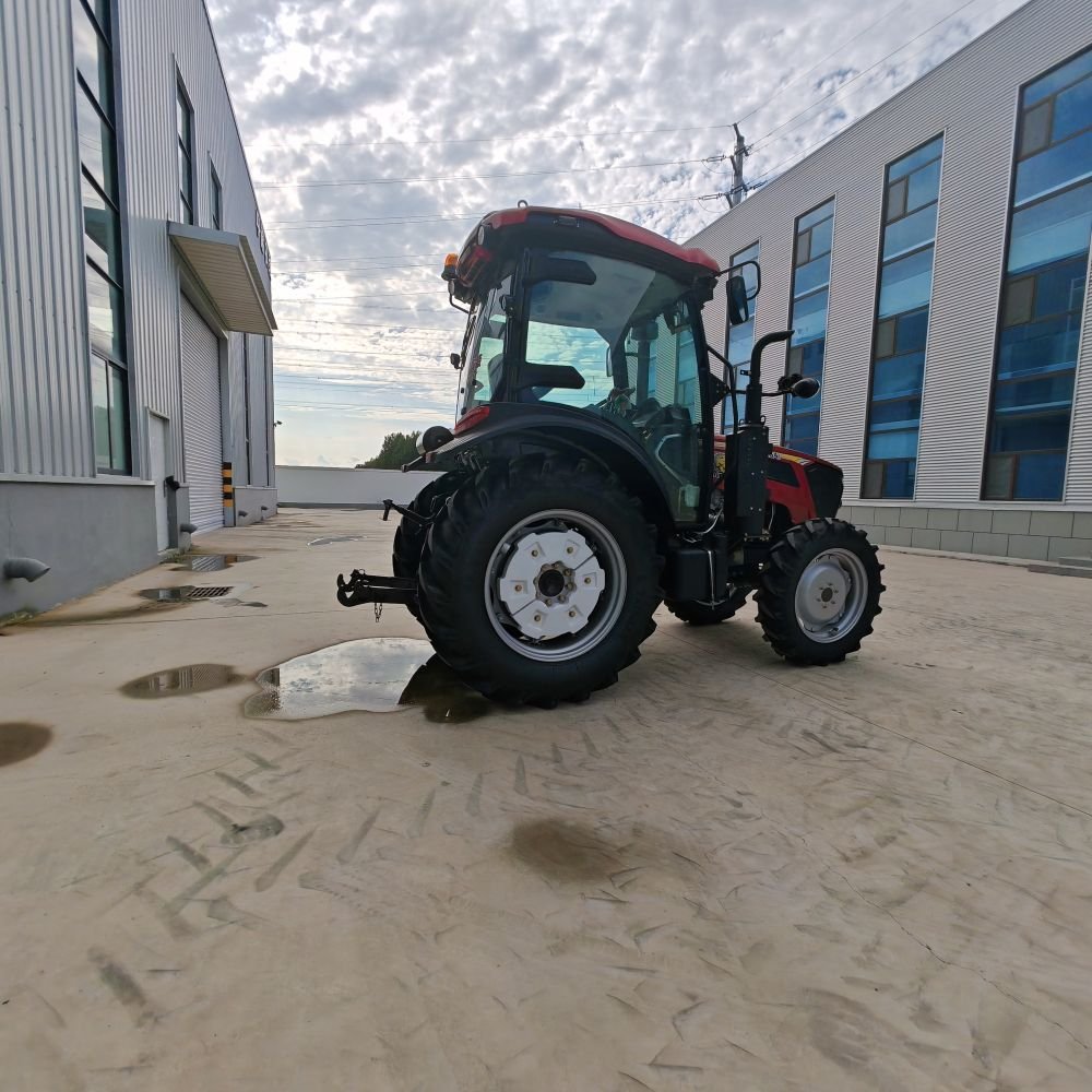 90Hp 4WD Universal Farm Tractors for Agricultural Equipment