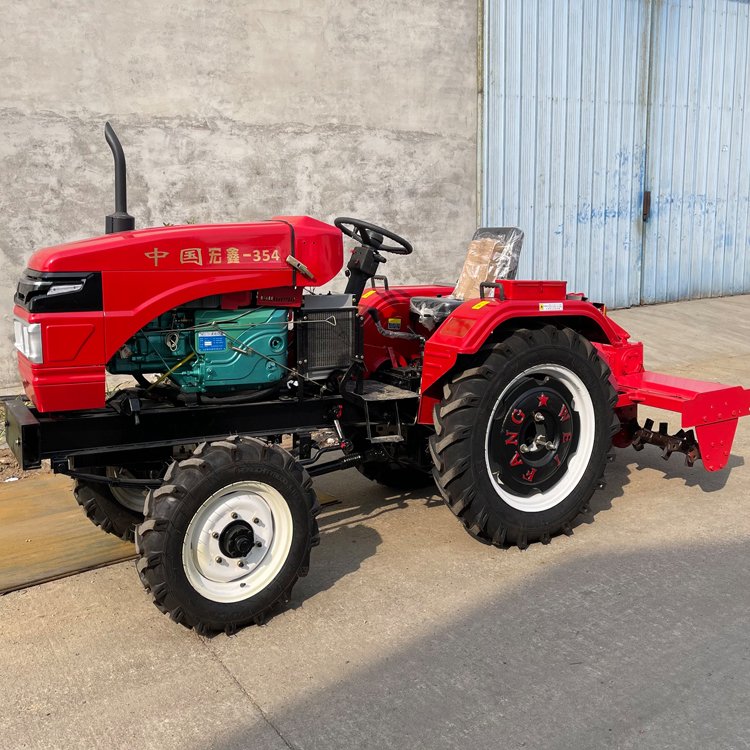 China Agricultural Machine Equipment 4 Cylinder Engine Compact Tractor 35HP 4WD Tractors