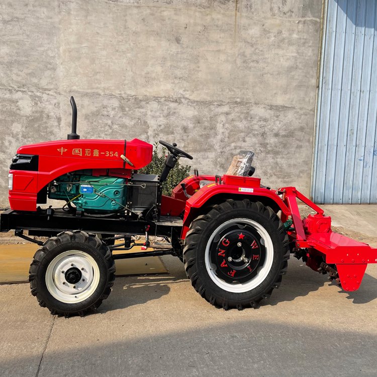 China Agricultural Machine Equipment 4 Cylinder Engine Compact Tractor 35HP 4WD Tractors