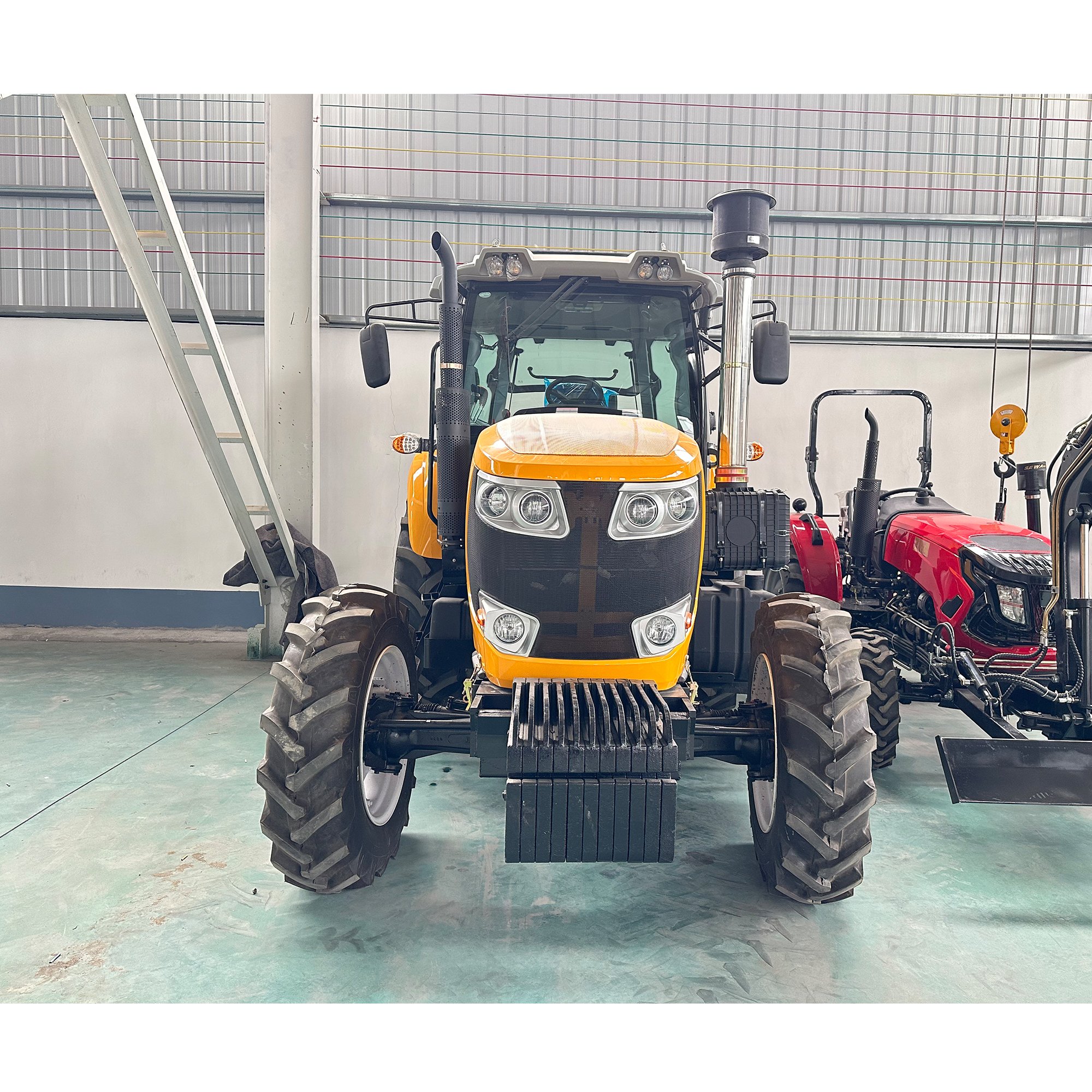 Chinese High Quality 4x4 Tractor 280hp Farm Tractor Price Tractors for Agriculture Used