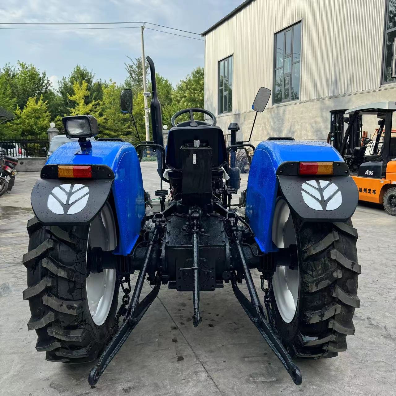 HOLLAND 55hp Used Shanghai Mini Small Tractor With Accessories
