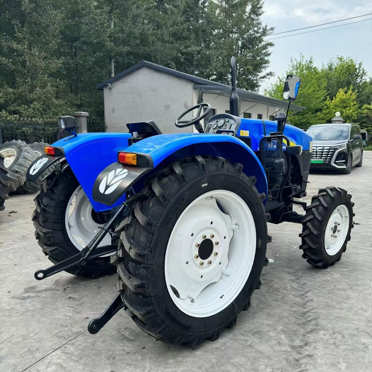 HOLLAND 55hp Used Shanghai Mini Small Tractor With Accessories