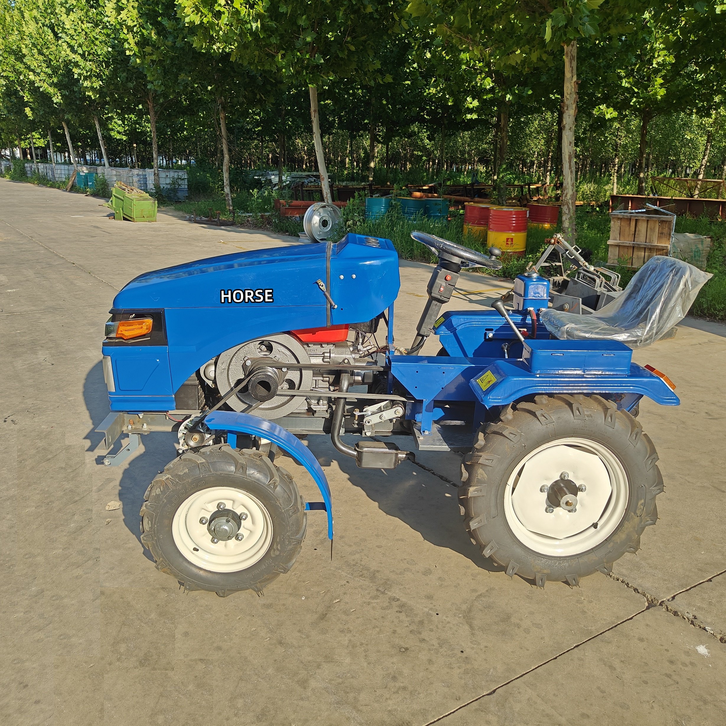 Sub Compact Tractor 24hp Wheel Tractor 25 hp 4x4 Mini Tractor Compacto with Plough