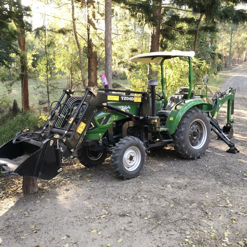 Agricultural Use 60hp 70hp 4wd Farm/garden Tractors with Front Loader and Excavator