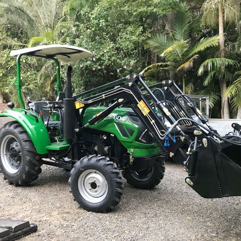 Agricultural Use 60hp 70hp 4wd Farm/garden Tractors with Front Loader and Excavator