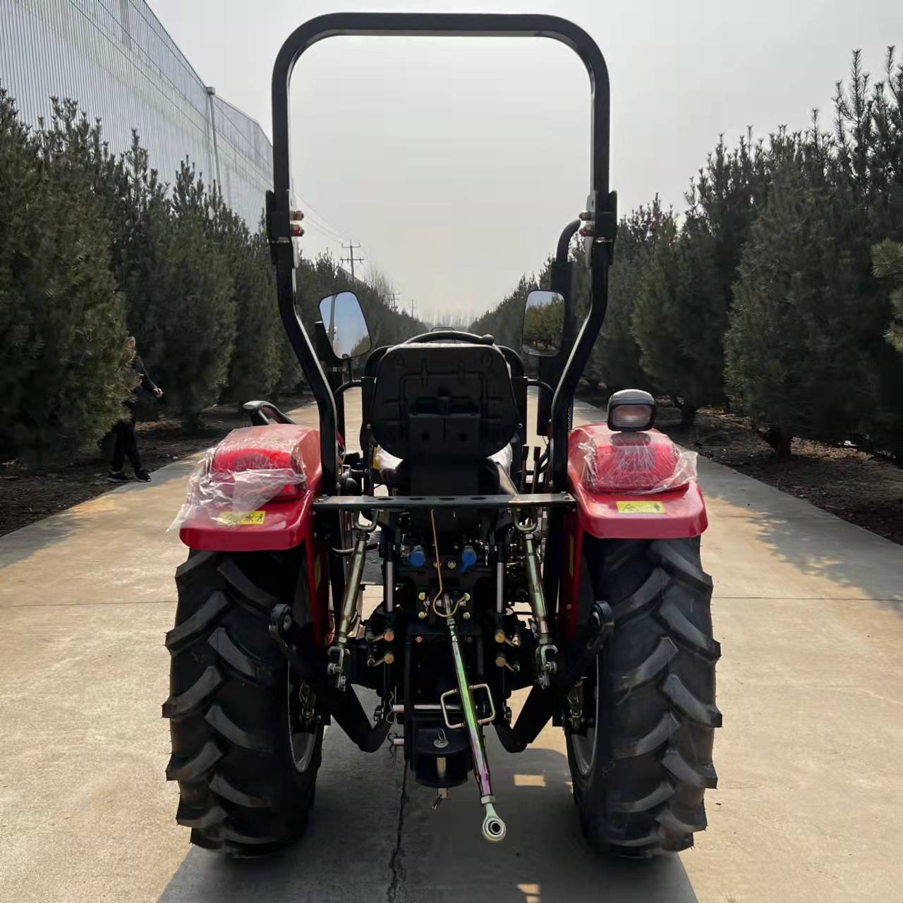 Farm Garden Tractors Drive Mower Multifunctional Compact Mini Lawn Mower Tractor