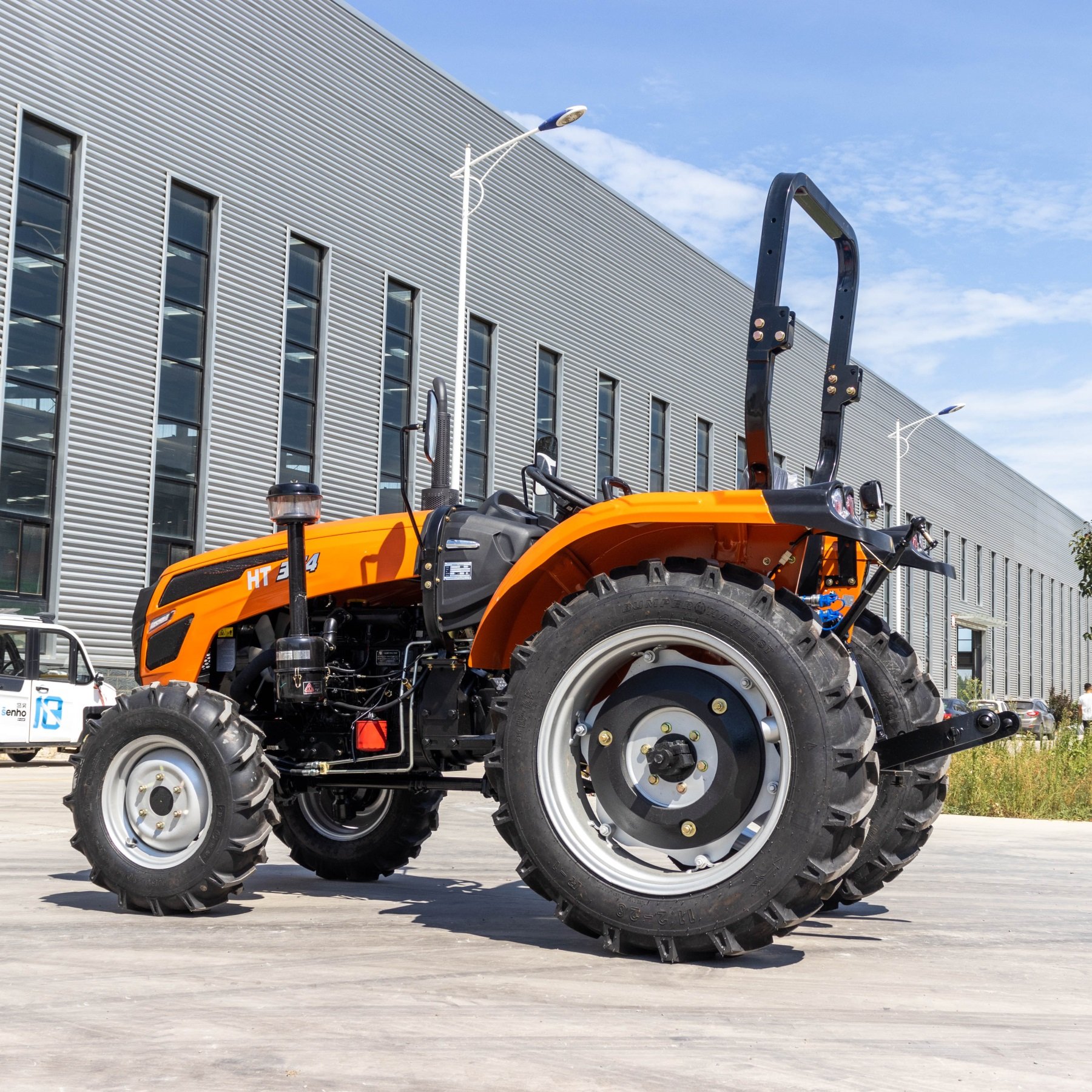 4WD Front Wheel Loader Tractor 35hp Agricultural Mini Tractor With Excavator Backhoe for Sale