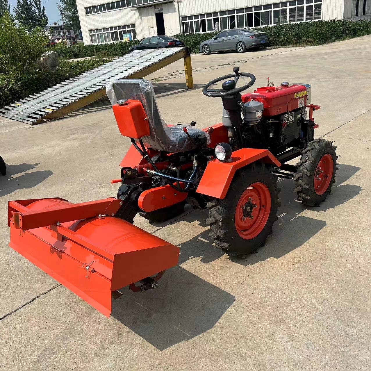 New Wheel Tractor 25hp Farm Works Paddy Field Tractor for Sale