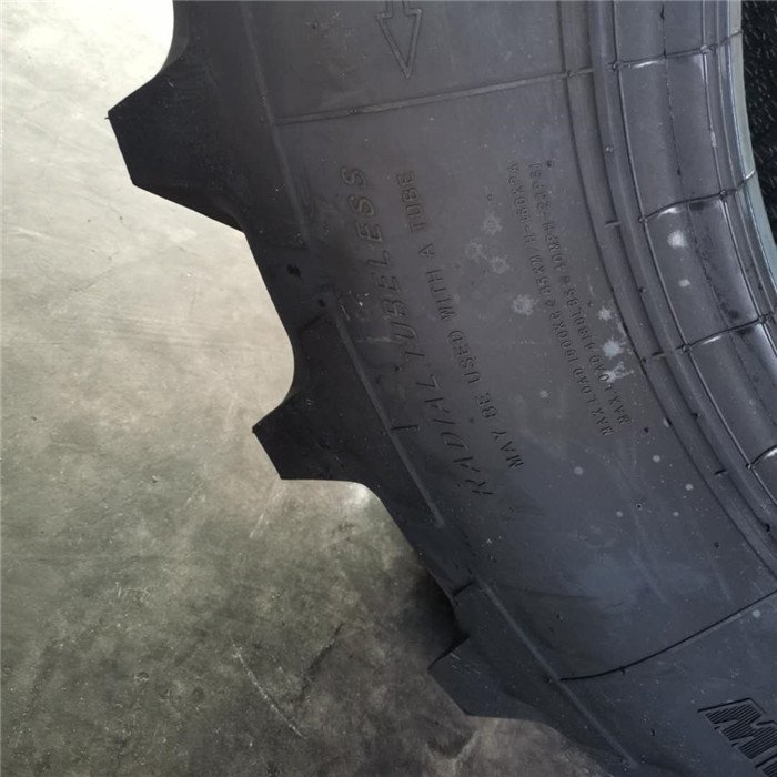High-Performance Radial Agricultural Tractor Tyre 420/70R24 for Enhanced Durability and Traction