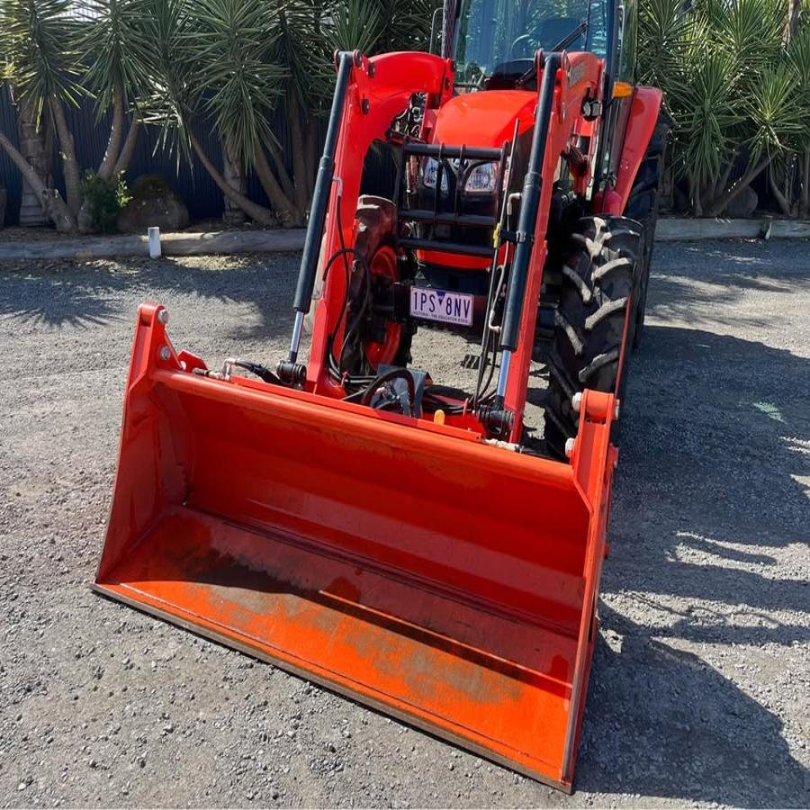 Best Price Agricultural Machinery 4 Wheels Used Kubota Tractor Cheap Price Buy Now Fast Delivery 4WD in Stock Tractor for Sale