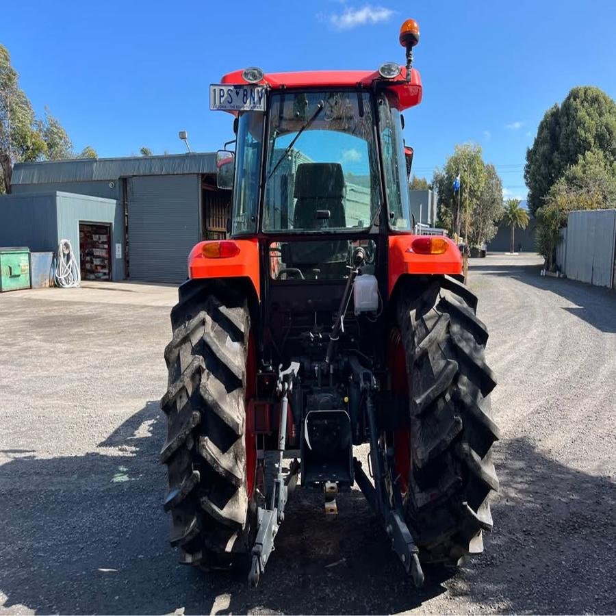 Best Price Agricultural Machinery 4 Wheels Used Kubota Tractor Cheap Price Buy Now Fast Delivery 4WD in Stock Tractor for Sale