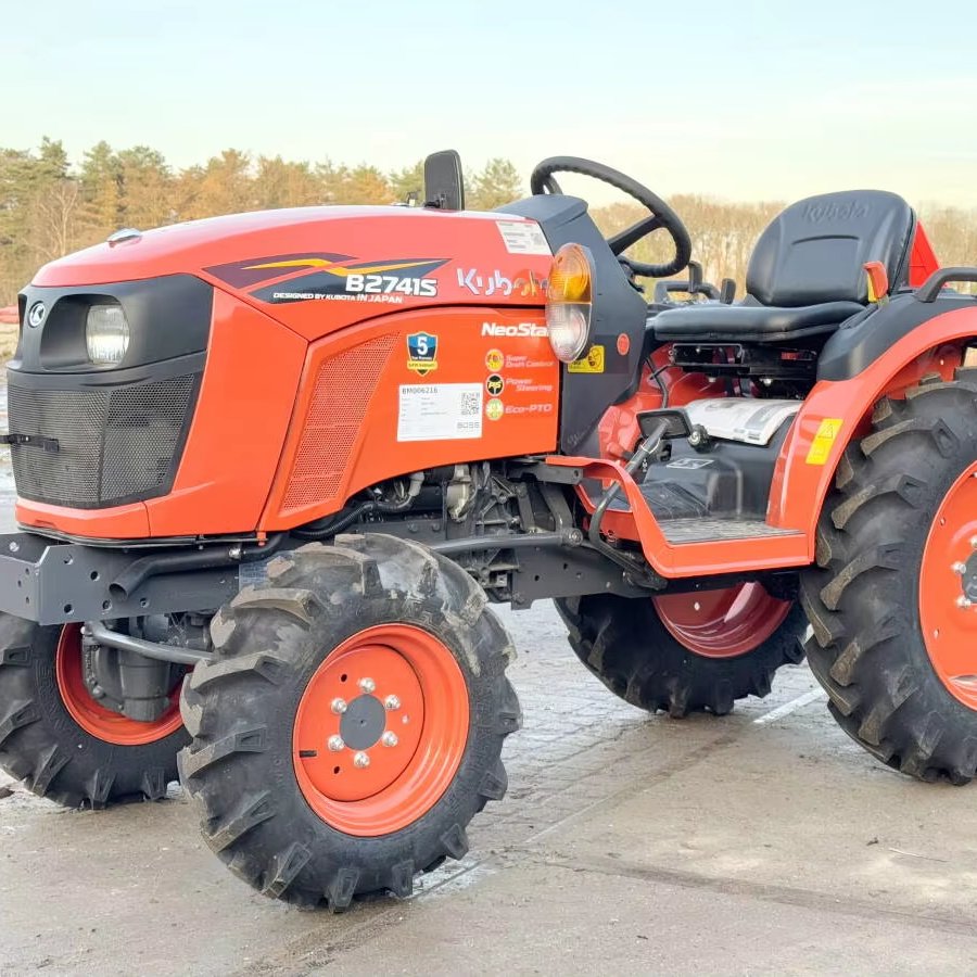 Kubota B2741S 4WD Multifunctional Walking Tractor 27hp Long Service Life Mini Tractor for Farm Use 2WD Wheel New Used Condition