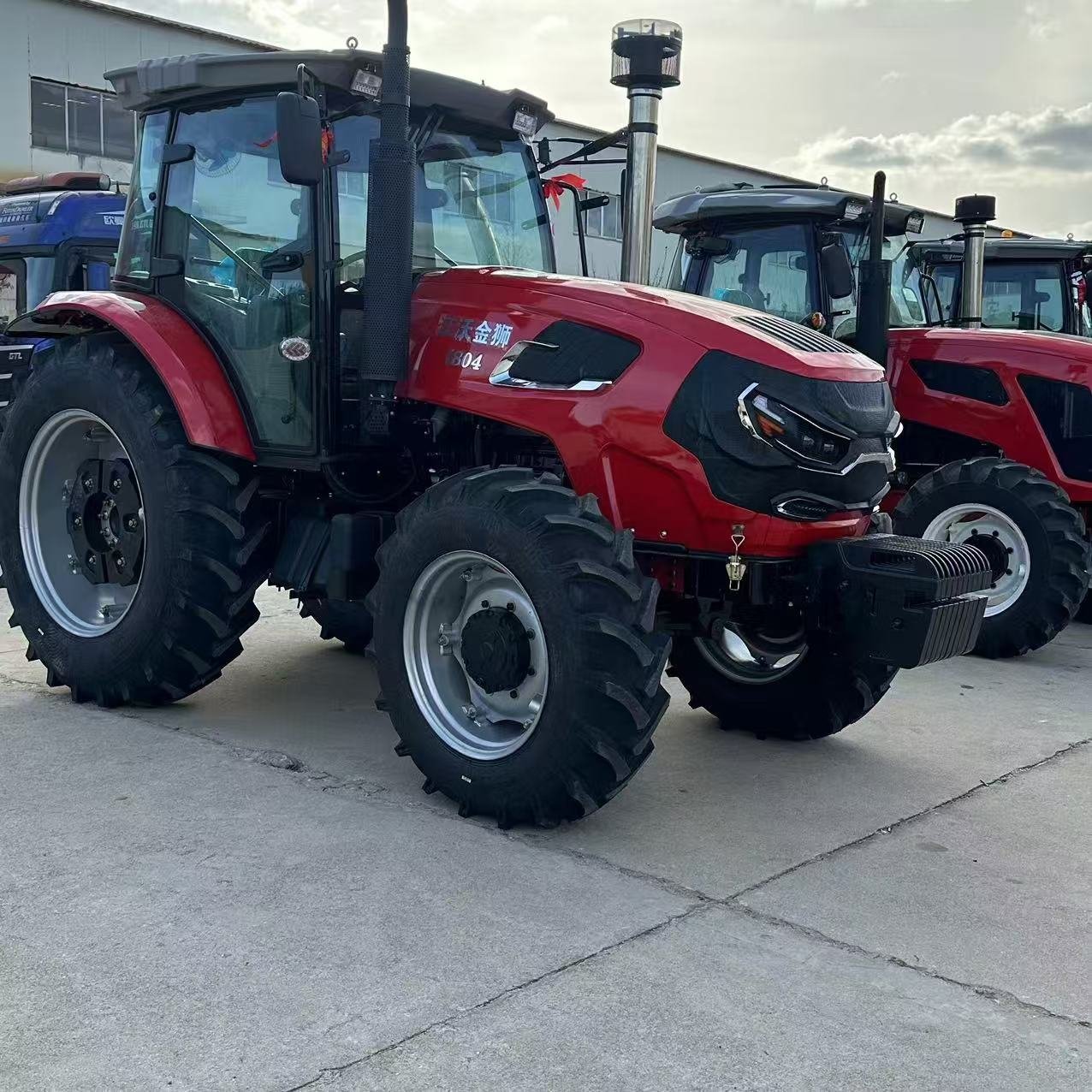 Buy Shop Online Cheap Tractor With Loader for Sale Tractors for Agriculture Wheel Tractor Agricultural Machinery Equipment