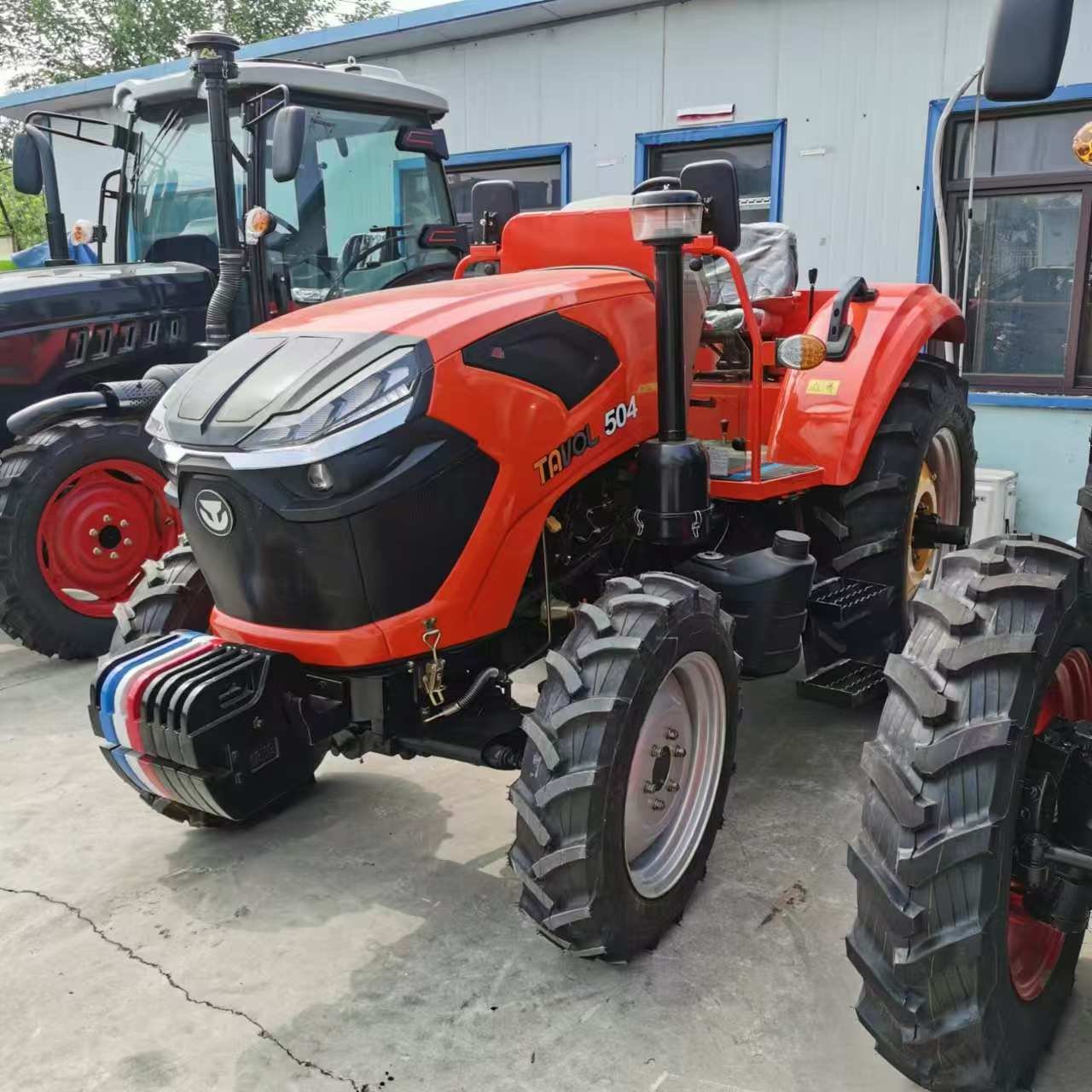 Mini 25hp 35hp 4x4 Agriculture Tractors Used Farm Wheel Tractors with Engine Motor Pump Gear Core Components Chile Small Farms