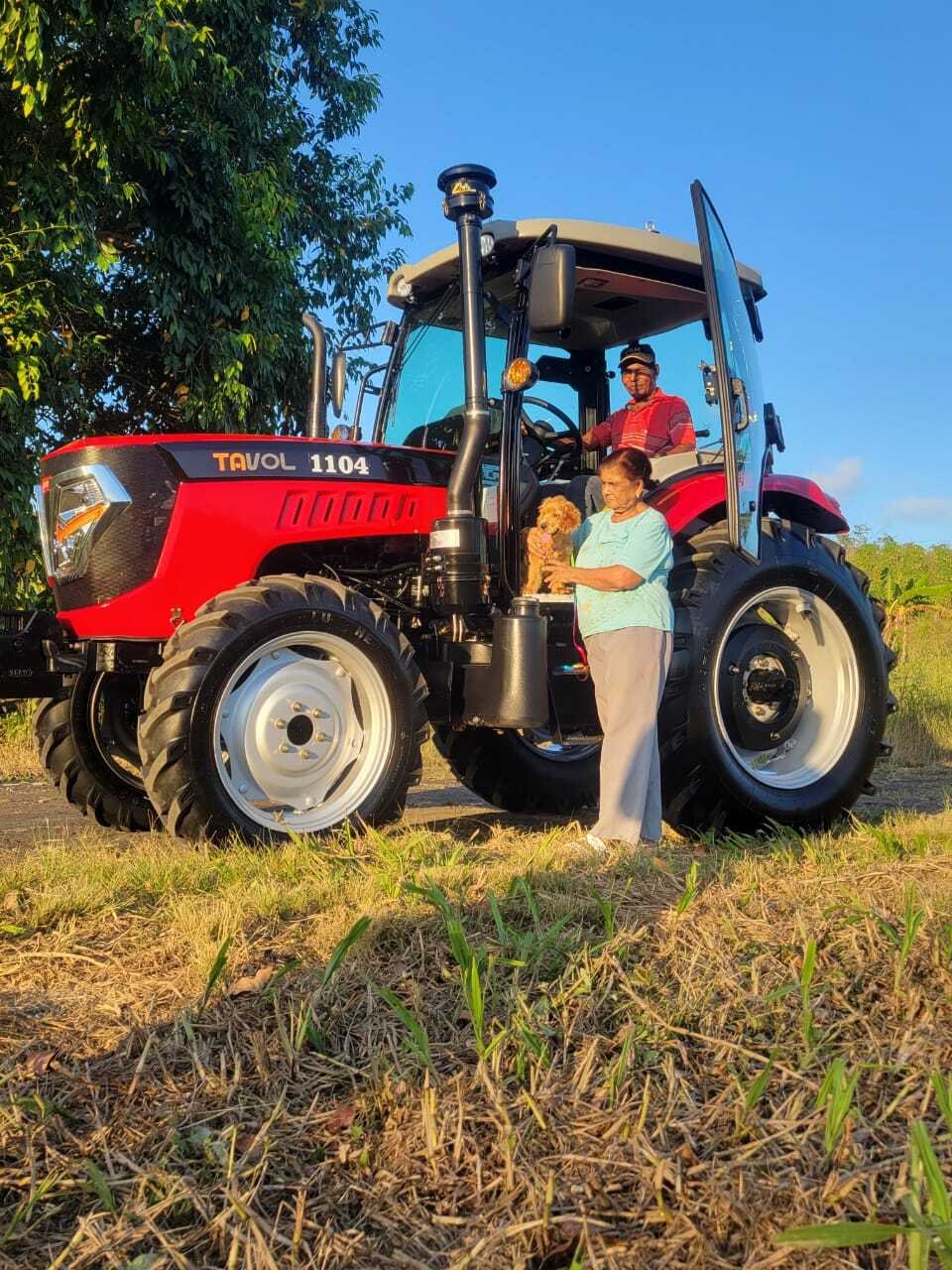 Manufacturer Supply 80hp 100hp 4wd Engine Wheel Small Garden Tractor/agricultural Mini Farm Tractor With Cabin