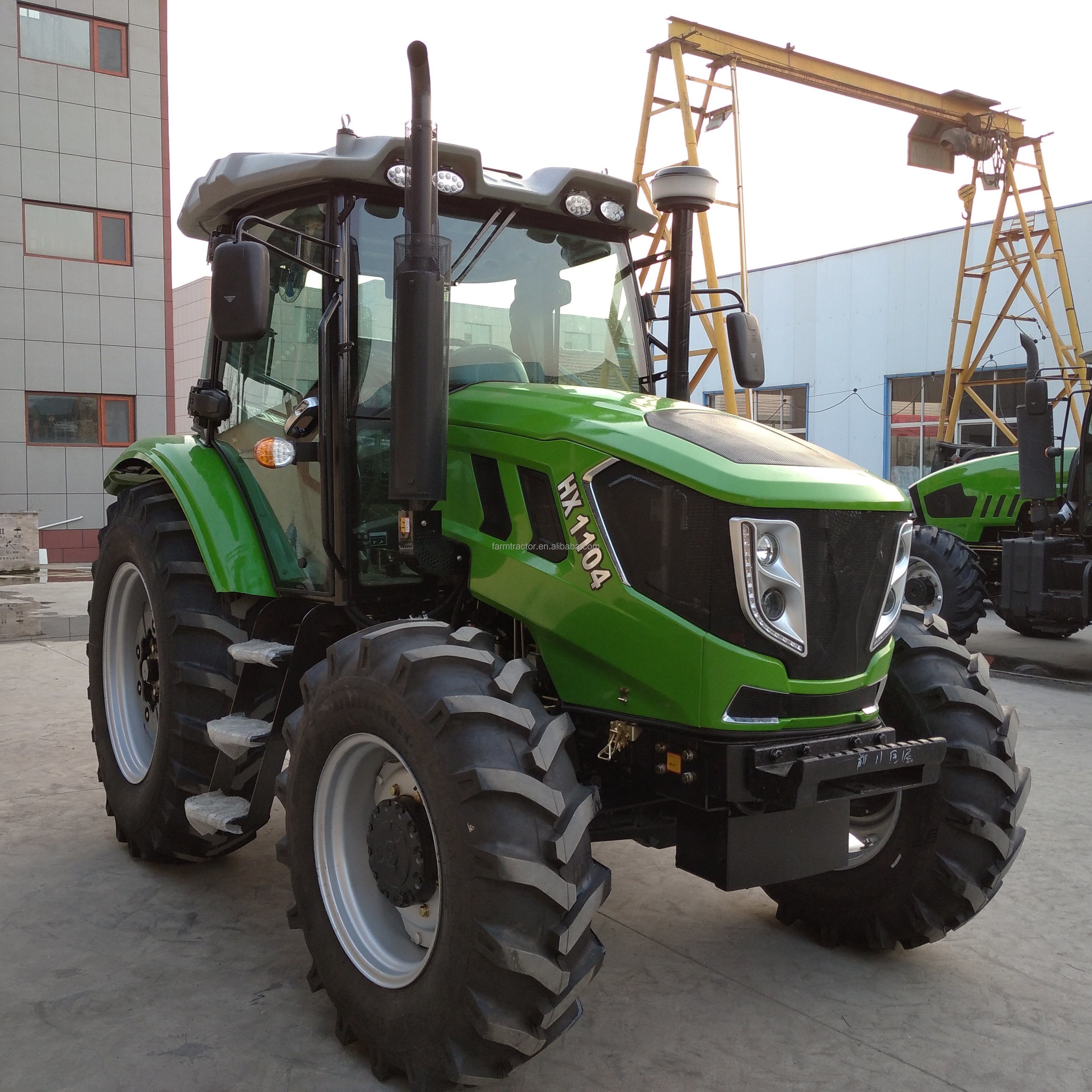 4x4 110hp Hydraulic System Farm Agriculture Tractor Stronger Chassis