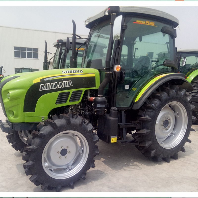 Agricultural Machinery 120HP High Quality Four Wheel Tractor for Farm Work