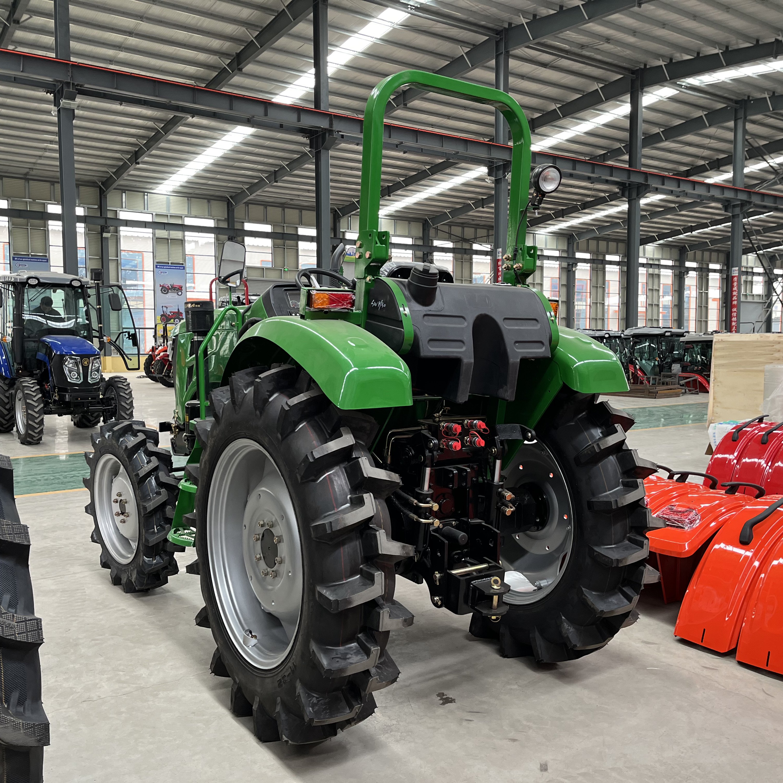 Guaranteed Quality Proper Price Agricultural Farming Equipment 60 HP Tractor With Hydraulic Steering and Engine