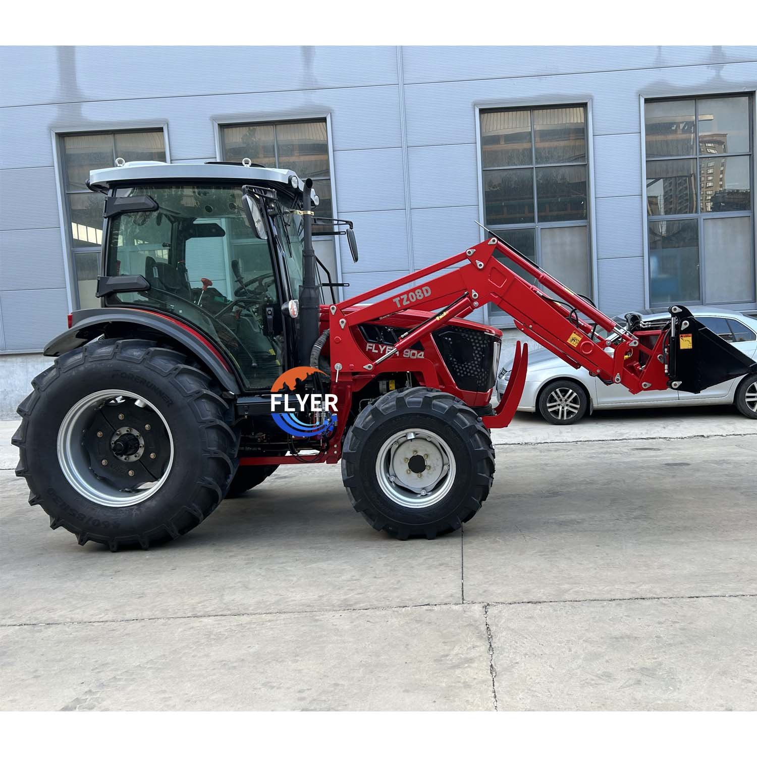 Agricultural Equipment 4 Cylinder Engine 90HP Tractor with Cabin