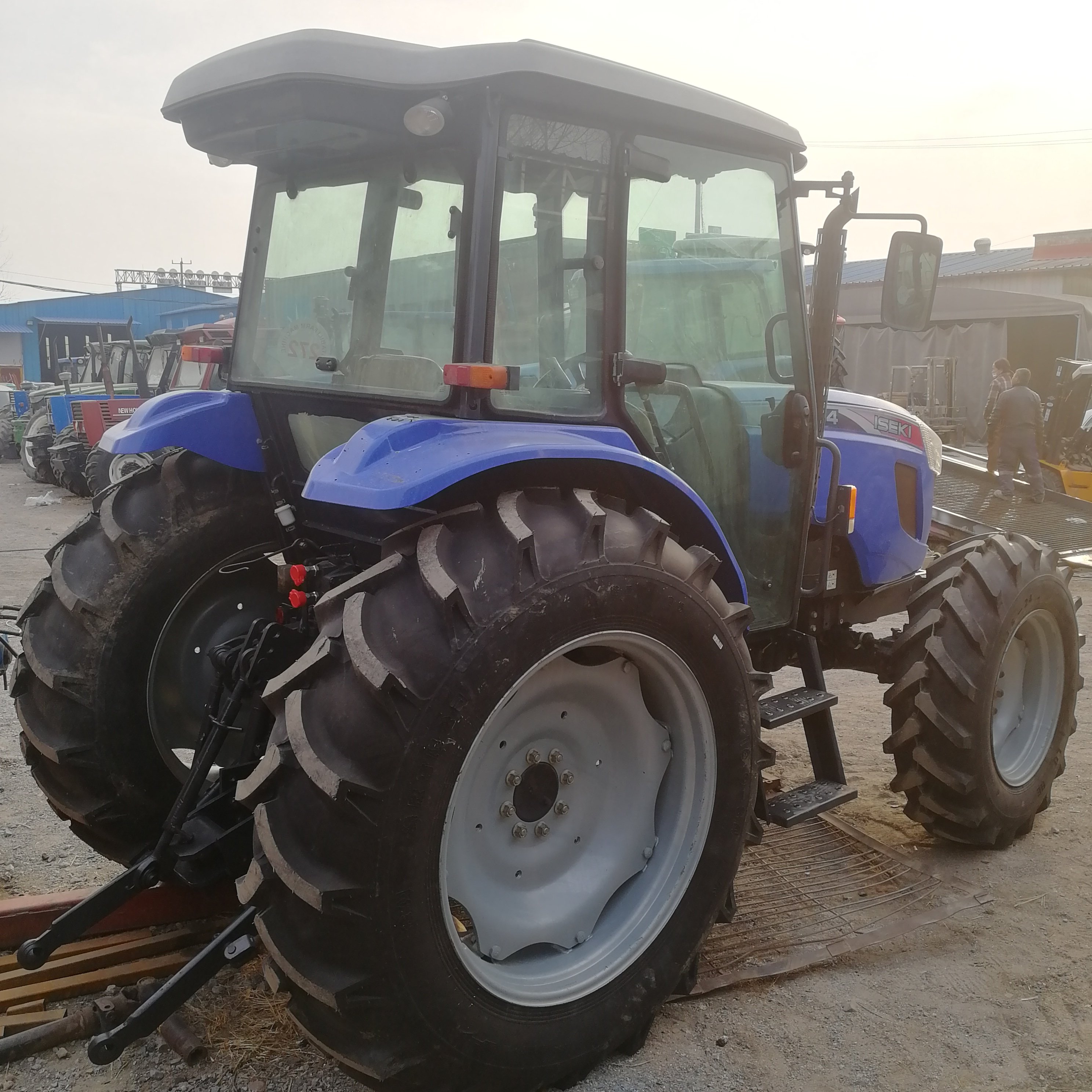 Used Tractor ISEKI T954 95hp 4x4wd Farm Equipment Agricultural Machinery small mini Compact Tractor Front Loader Made in Japan