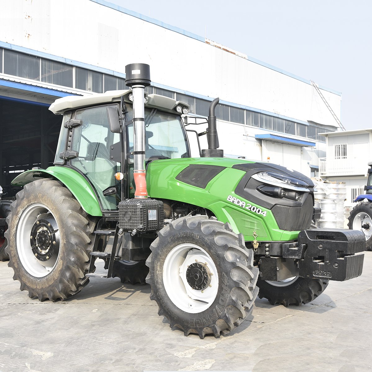 China Agricultural Tractor 200 hp 200 PS Traktor 200 CV Farm Tracteur New Trator 4wd Tractor