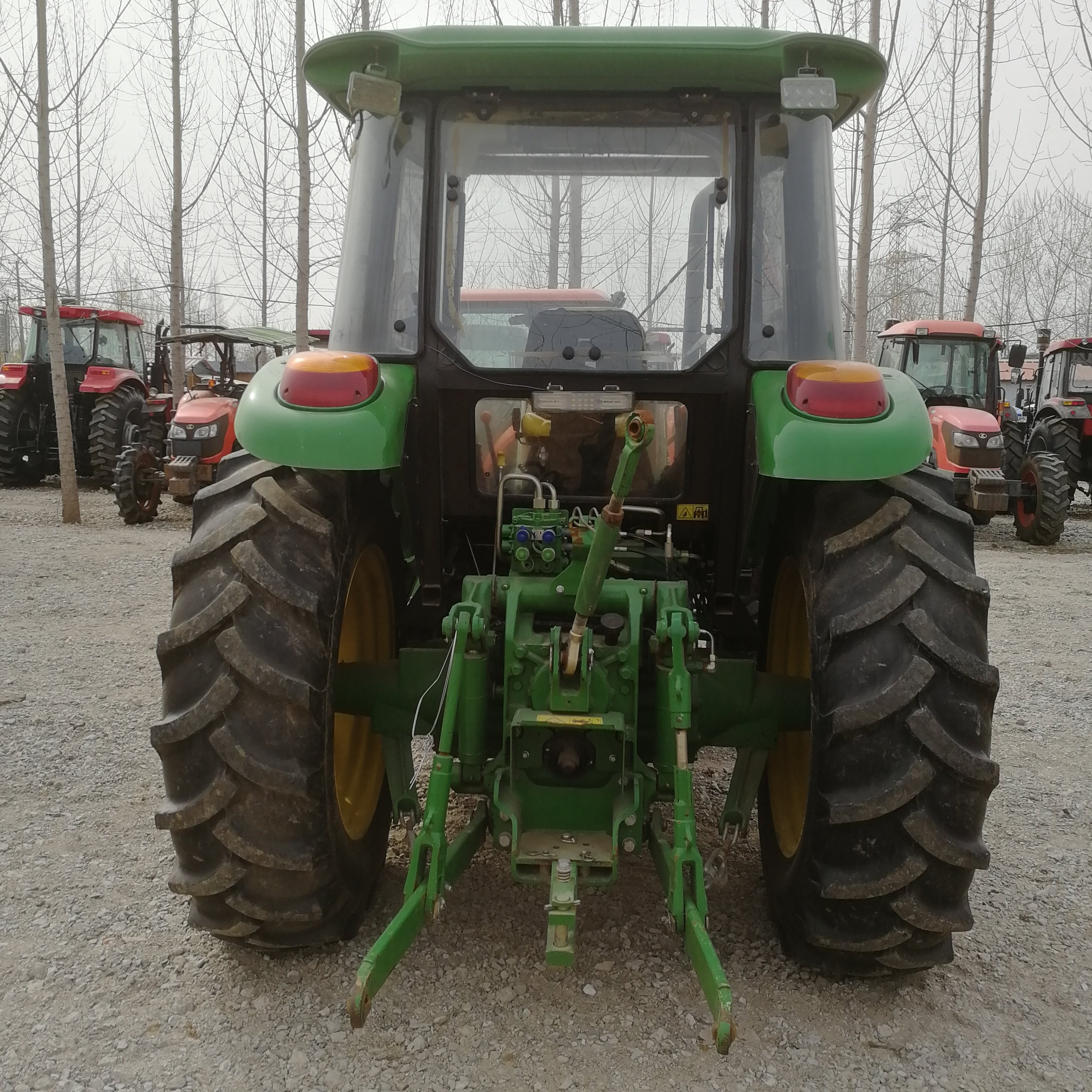 Used j Deere 6b 1204 Farm Wheel Tractors 120hp 4x4wd with Small Mini Compact Agricultural Machinery Equipment