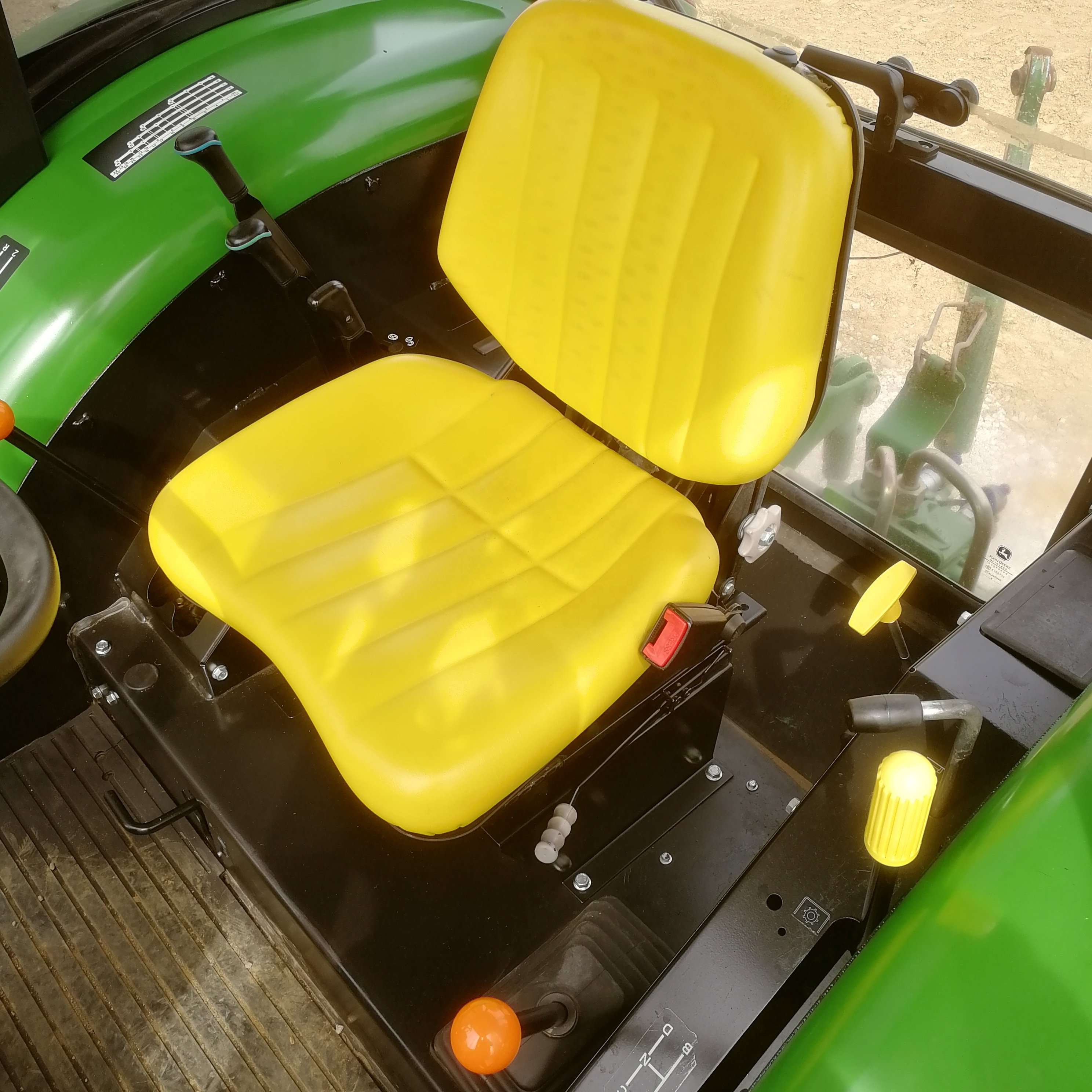 Used j Deere 6b 1204 Farm Wheel Tractors 120hp 4x4wd with Small Mini Compact Agricultural Machinery Equipment