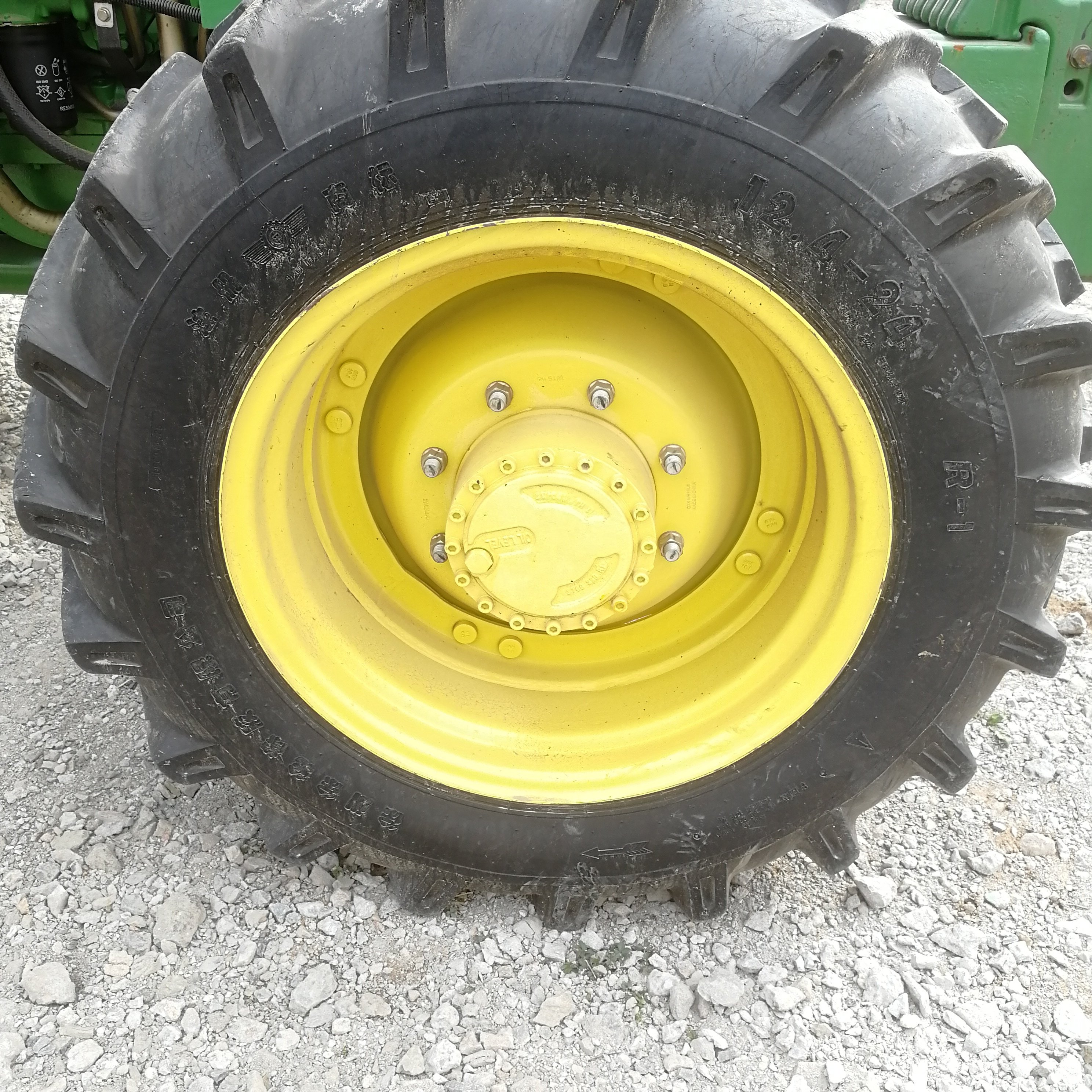 Used j Deere 6b 1204 Farm Wheel Tractors 120hp 4x4wd with Small Mini Compact Agricultural Machinery Equipment