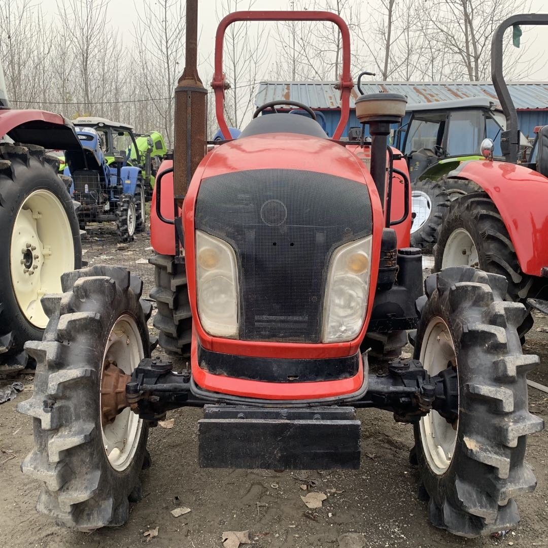 Used Tractors Kubota JOHN and DEERE DF YTO MF FOTON Farmer Shanghai Farm Machinery Agriculture Mini Tractor
