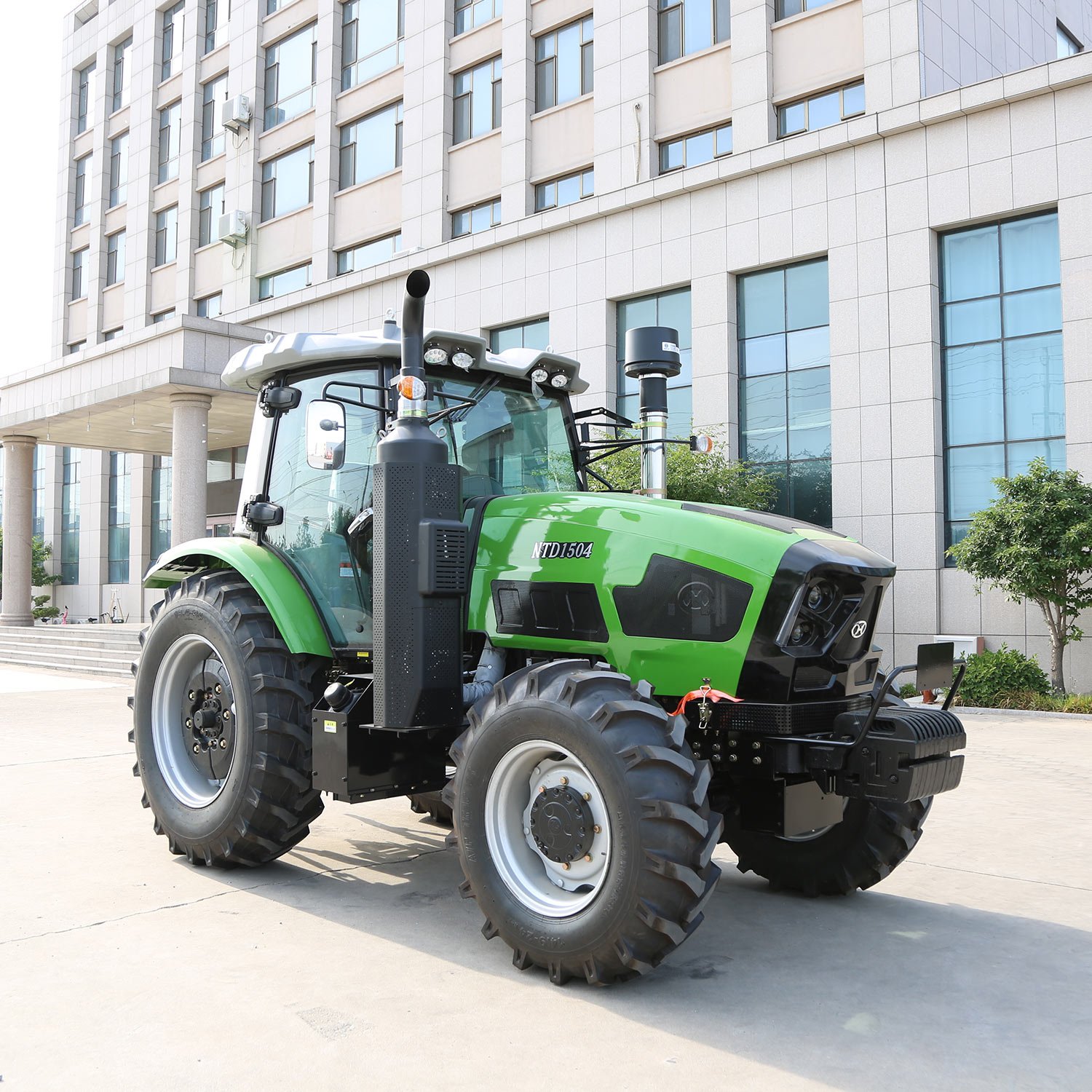 150hp 4x4 AC Cabin Wheel Tractor Double Speed PTO Trator Hydraulic System diesel Engine Tractor