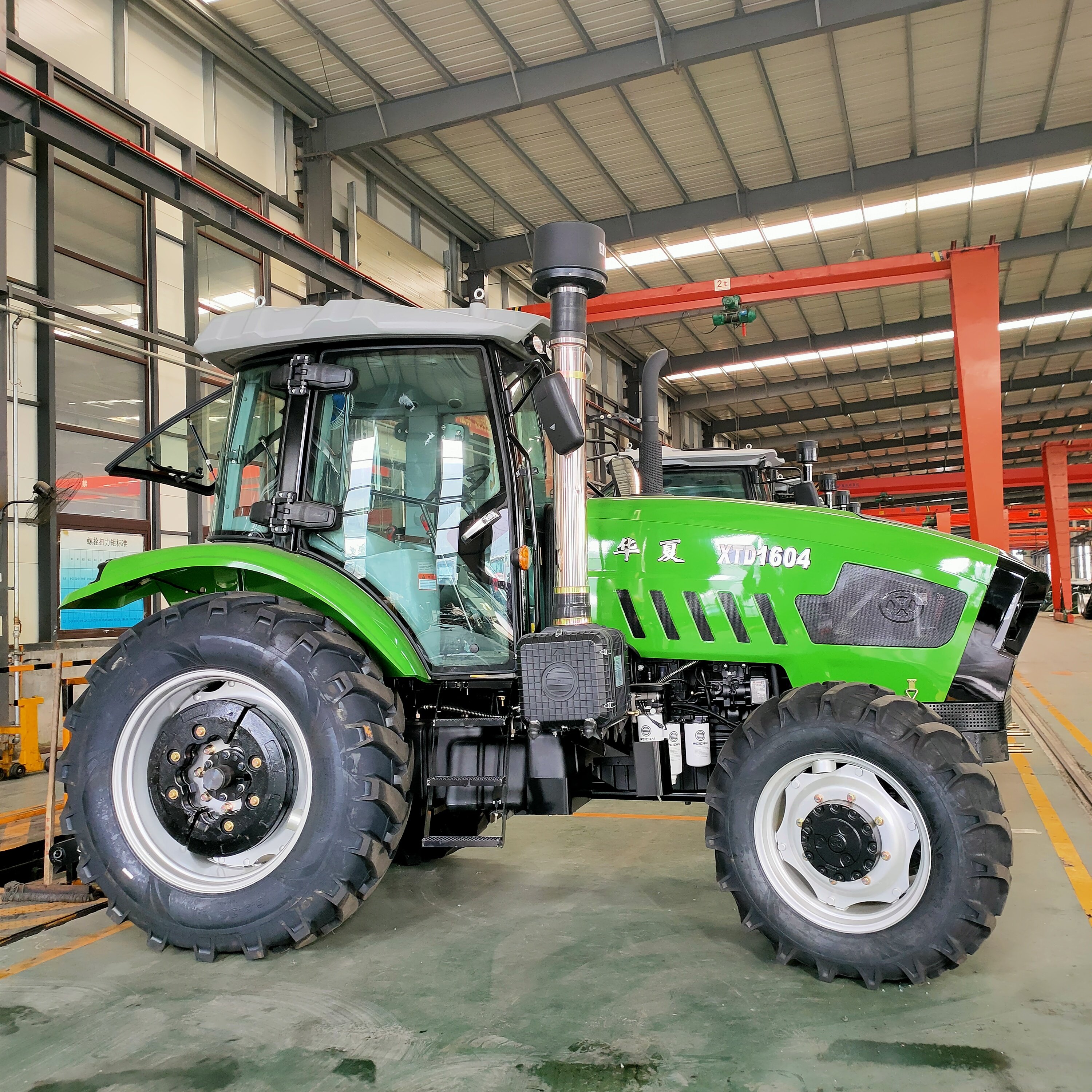 150hp 4x4 AC Cabin Wheel Tractor Double Speed PTO Trator Hydraulic System diesel Engine Tractor