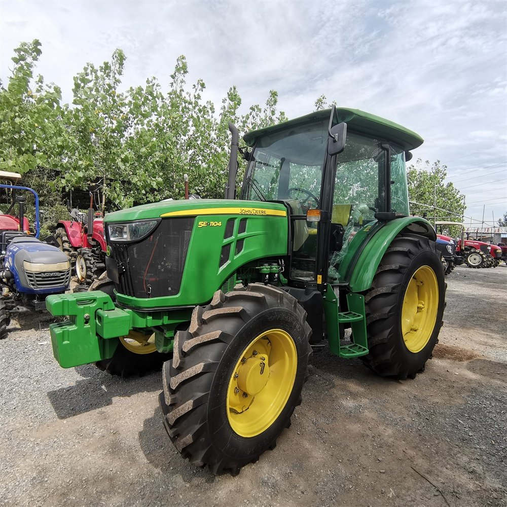 China Cheap Tractors 110 HP John New Deere Holland Agricultural Farm Tractor