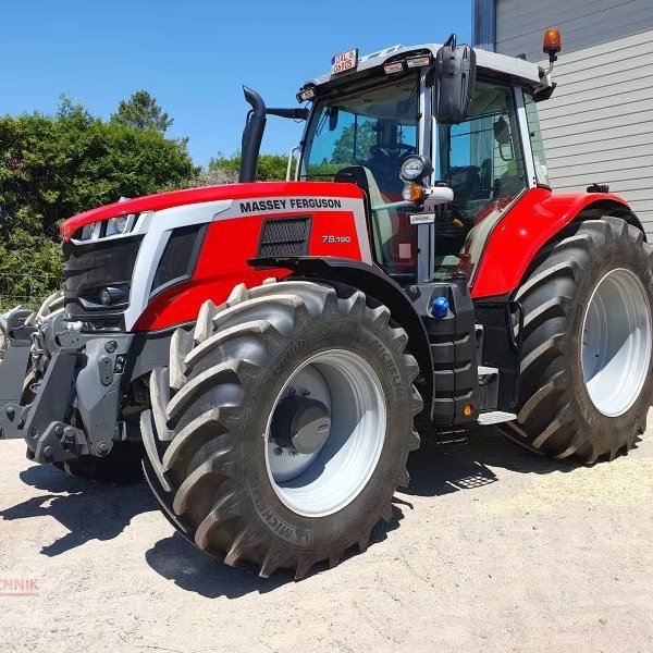 Massey Ferguson 8S.245 Agricultural Machinery Farm Tractor with 100HP Engine Pump Gearbox 70HP Rated Power