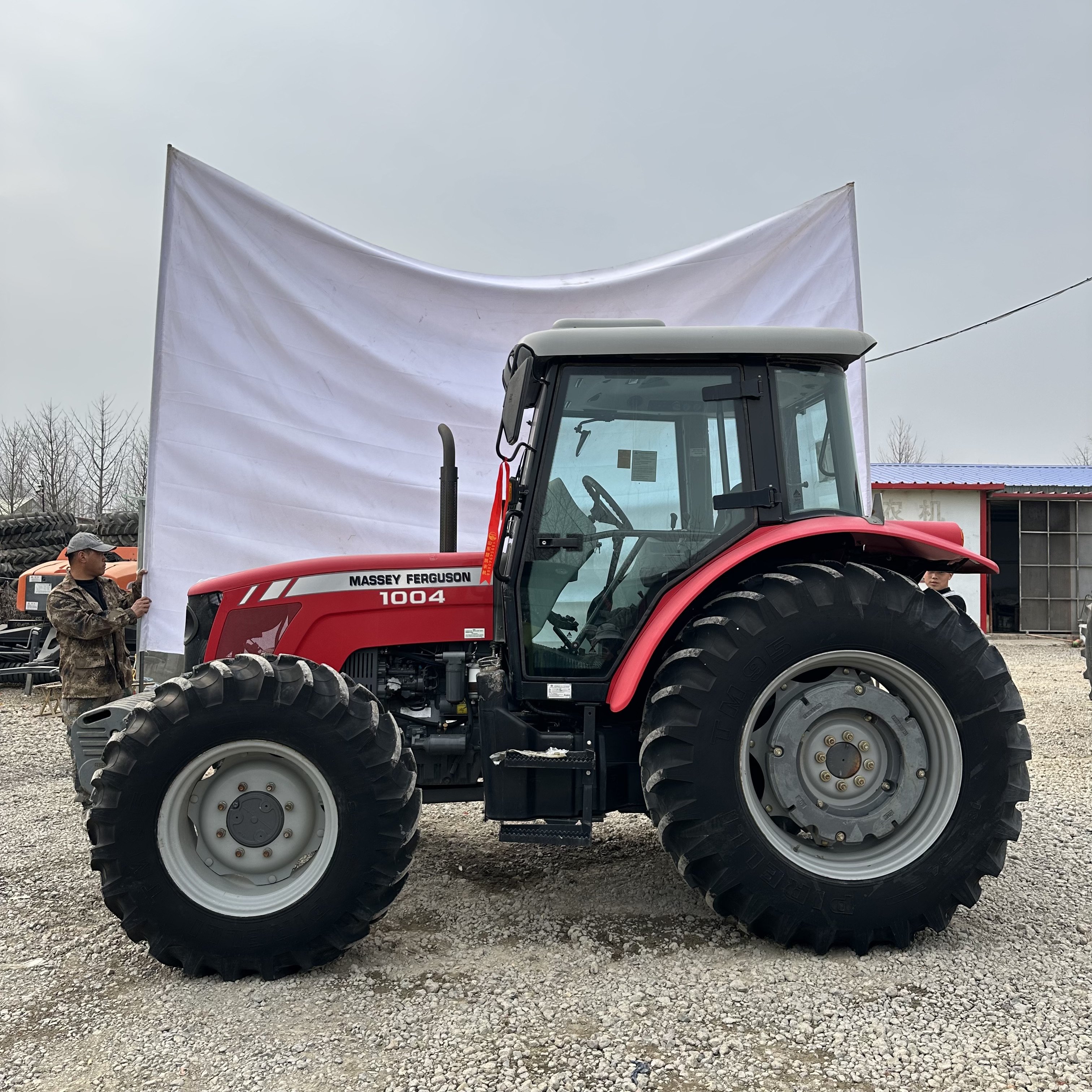 AGCO Tractor Massey Ferguson Tractor 120HP Tractor for Agricultural