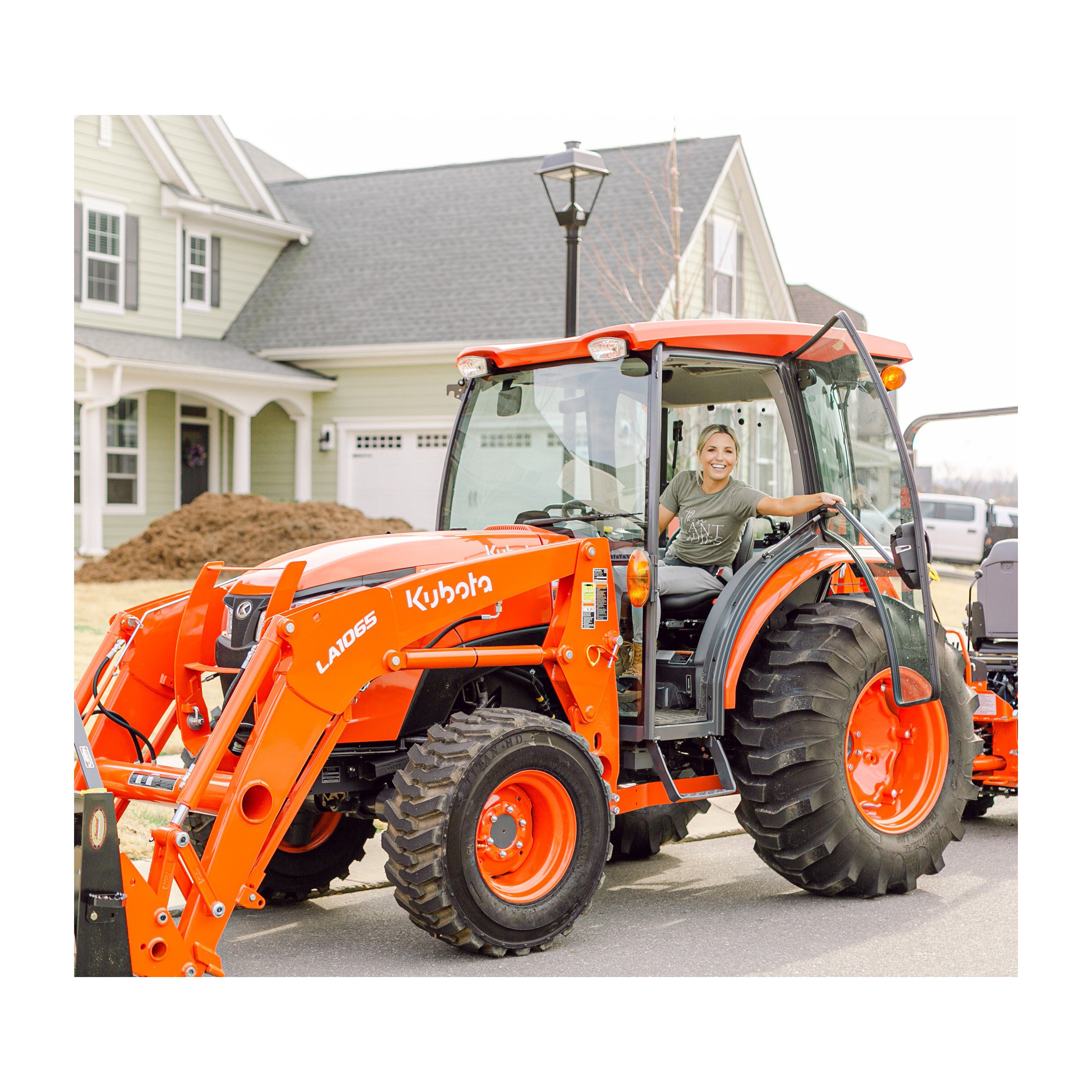 Discount Sales KUBOTA TRACTOR - KUBOTA TRACTOR M108S - TRACTOR KUBOTA for Sell