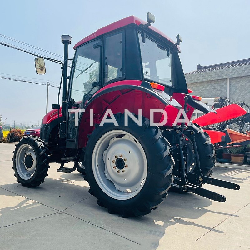 YTO Brand LX804 Farmer 4x4 Tractor Chinese Tractor Price