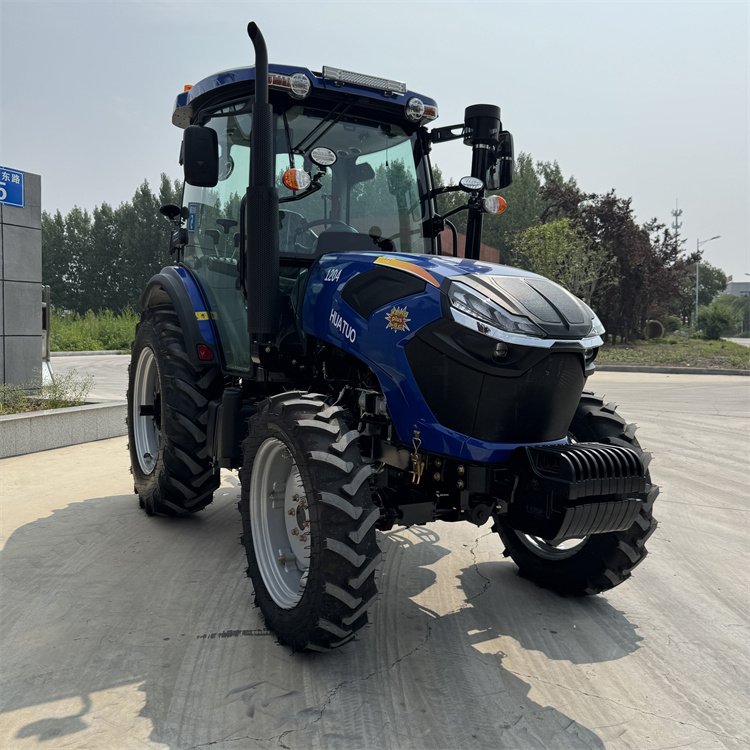 High Level Mini Tractor 4wd Small Tractor 4x4 Mini Farm 3000kg Low Noise 1204 Four-Wheel Drive Tractor