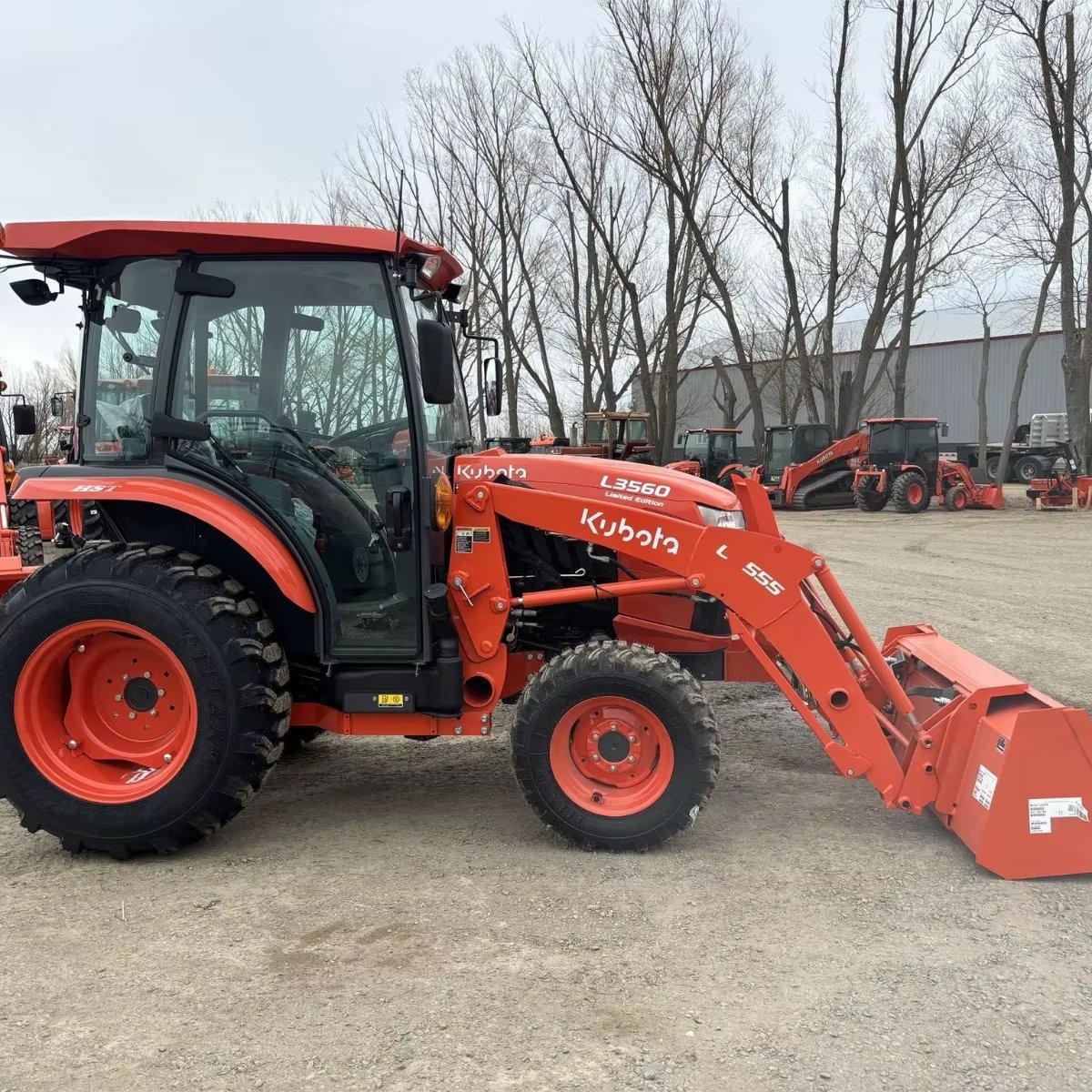 Kubota Farm Tractor Best Quality Multifunctional Agricultural Tractor 100HP 120HP Including Pump Gearbox Farm Agriculture Use