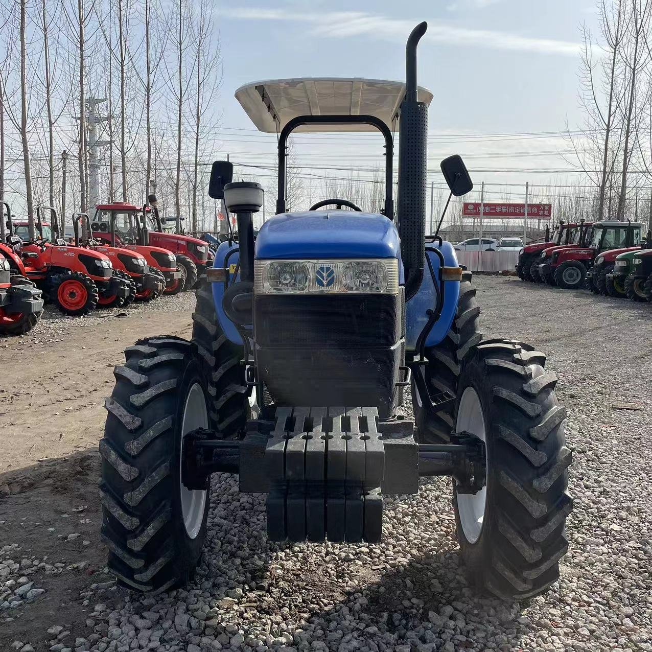 High-Quality Durable Agricultural New and Holland 804B Tractors From China With a Sunshade, With Front Accessories,Bestseller