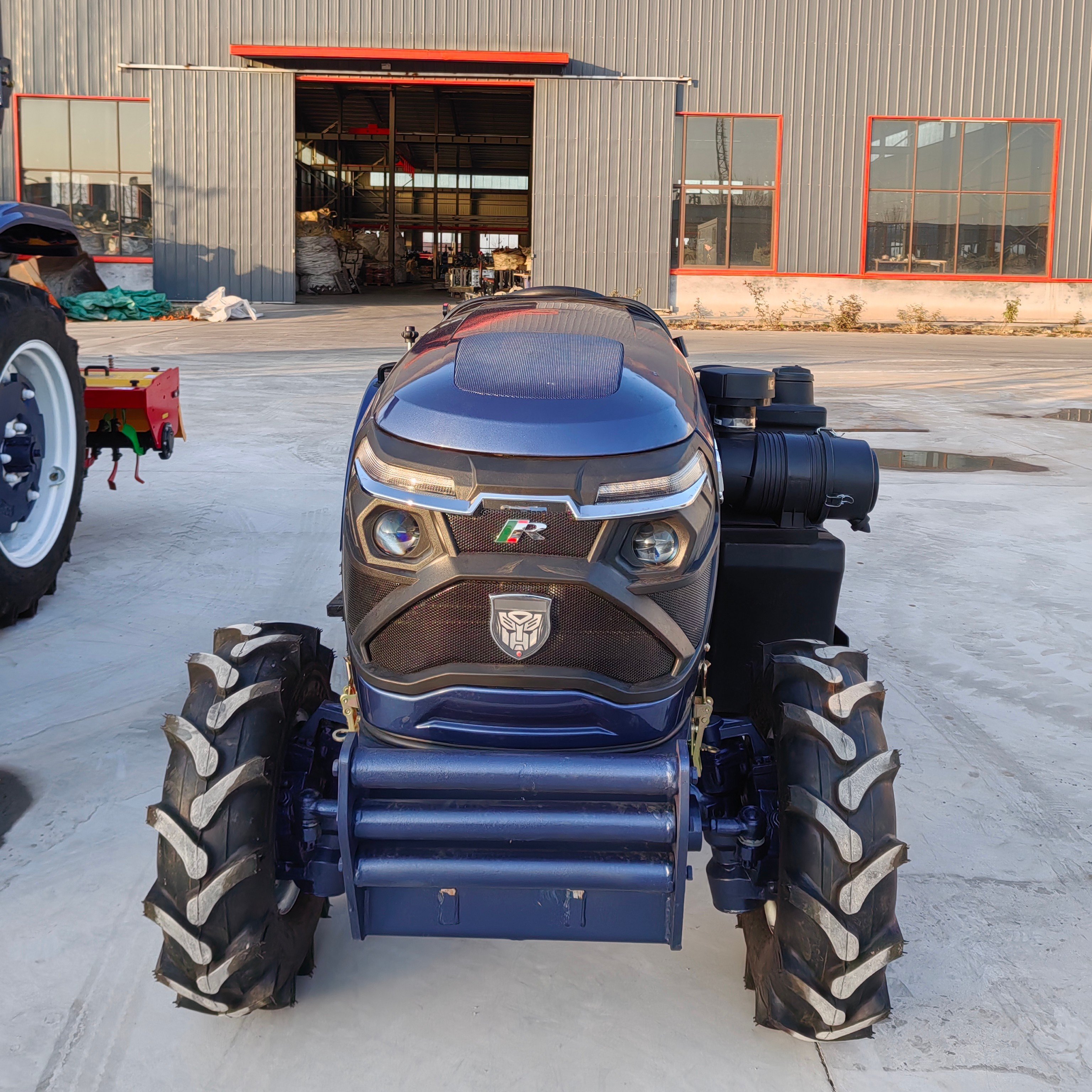 4x4 50HP Agricultural Tractor 4WD Diesel Engine Four-Wheel Design 30HP Tractor 3-Point