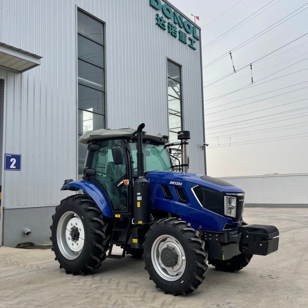 Agricultural Machinery 120HP High Quality Four Wheel Tractor for Farm Work Multifunctional New