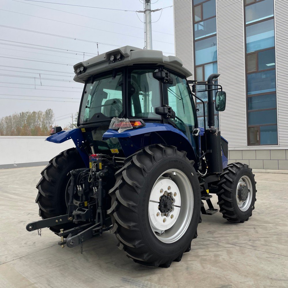 Agricultural Machinery 120HP High Quality Four Wheel Tractor for Farm Work Multifunctional New