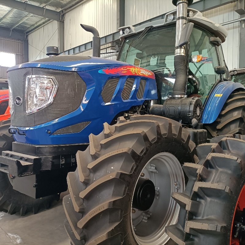 Best Price 4*4 Agricultural Farming Tractor 90-260HP 4WD Diesel Tractor With Core Components Pump