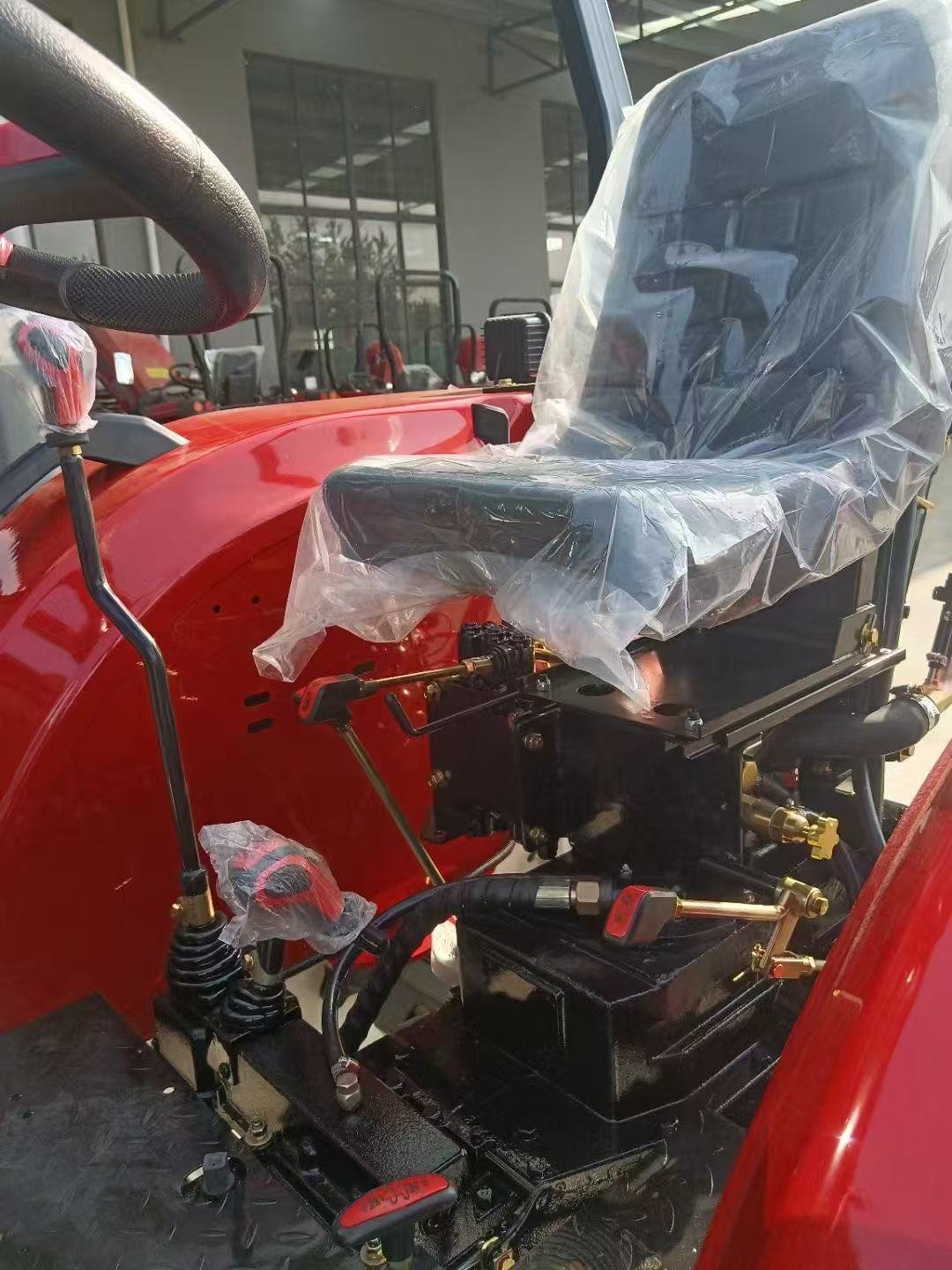 Cheap Farm Tractor Tractor 4WD Diesel Power Engine Performance Agricultural Equipments
