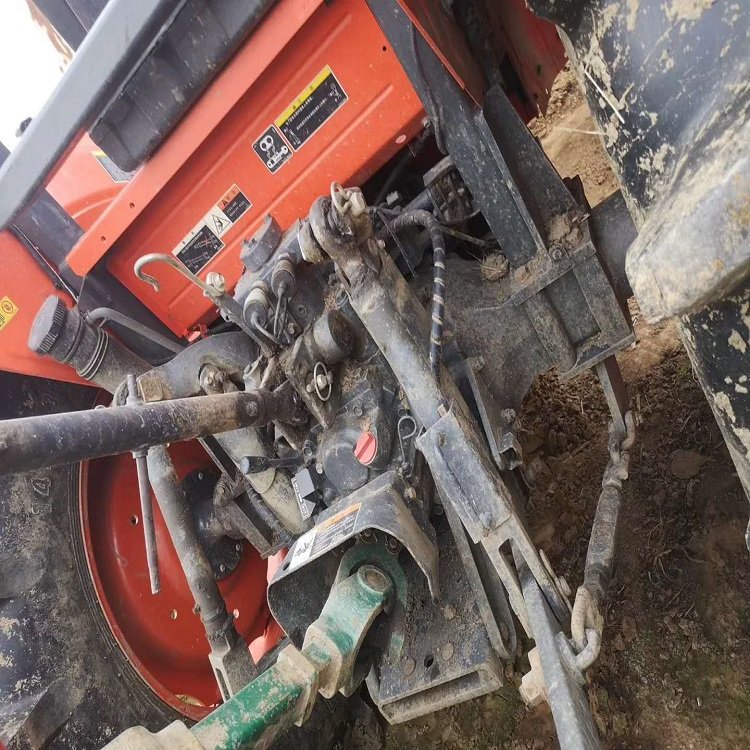 Agricultural Machinery Used Farm 4x4 M704K 70HP Kubota Tractor with Awning