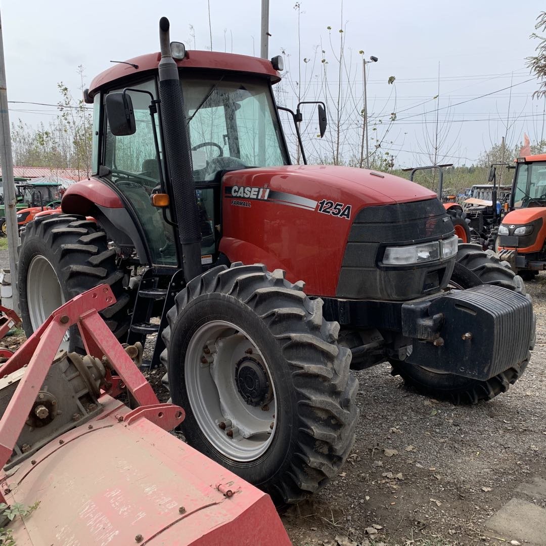 Used Tractors Kubota JOHN AndDEERE DF YTO MF ZOOMLIONFarmer Shanghai Tractor Farm Machinery Agriculture Mini Tractor