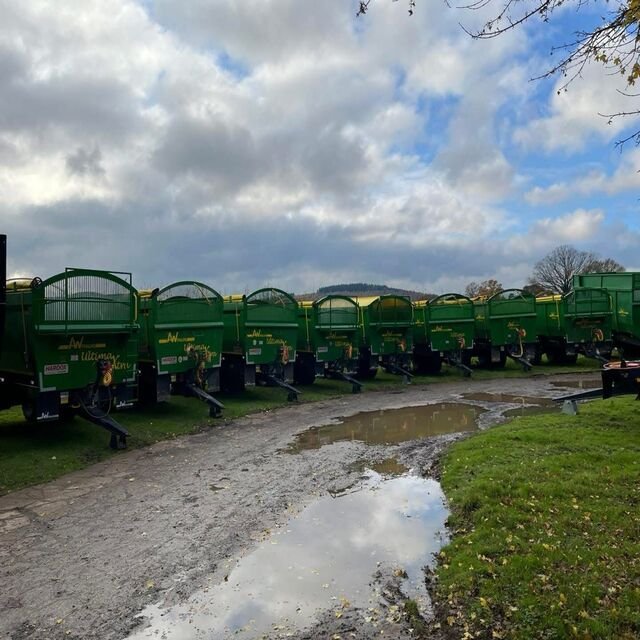 Small Farm 4 Ton Trailer Dump/Dumper With Good Price Tractor 2-3 Tons Agricultural New Used Condition Tire Axle Core Components