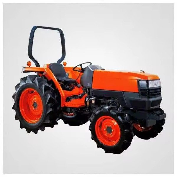 New Kubota 4wd Wheel Agricultural Tractor for Sale Used Farming Tractors in Europe