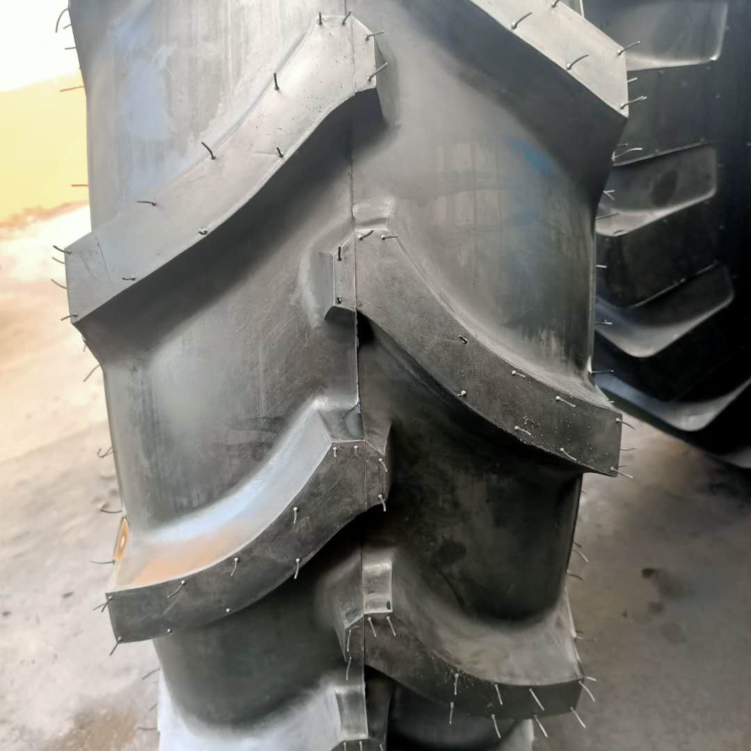 13.6-28R-1 11.2/12.4-24 16.9/18.4/20.8-30-34-38 for Agricultural Tractor