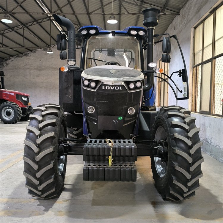 Lovol 2004 200hp Wheel Tractor New 4WD Agricultural Equipment with Core Engine and Motor Spare Parts for Farm Machines